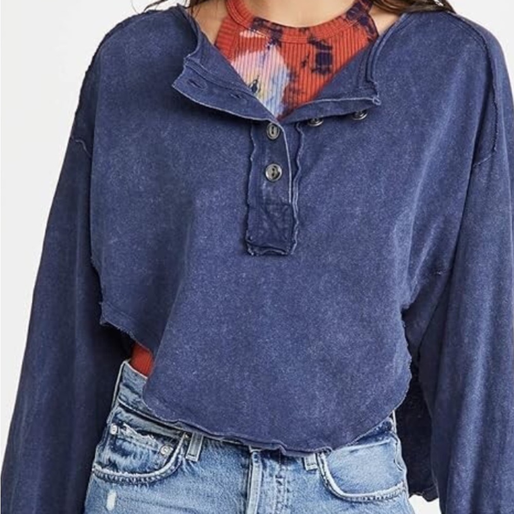 Free People Melodi Cropped Henley Balloon Sleeve Top Navy Large
